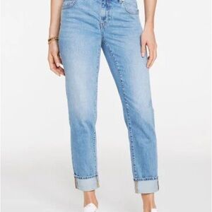 Talbots Light Blue Everyday Relaxed Cotton Stretch Mid Rise Jeans Size 2